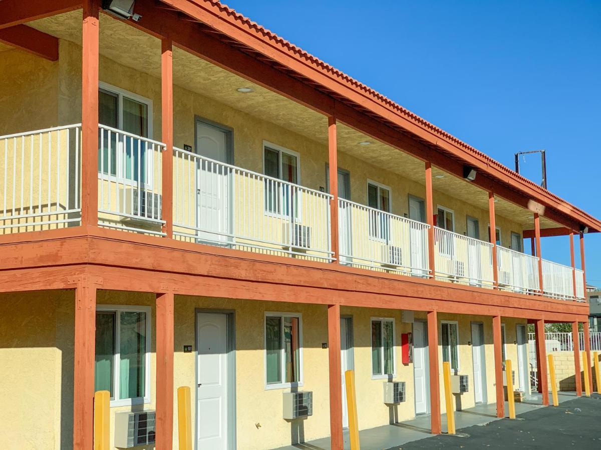 Mojave Inn Victorville Exterior foto