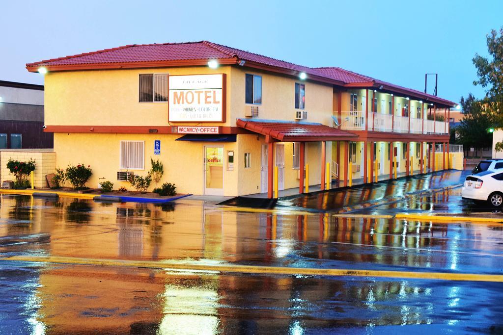 Mojave Inn Victorville Exterior foto